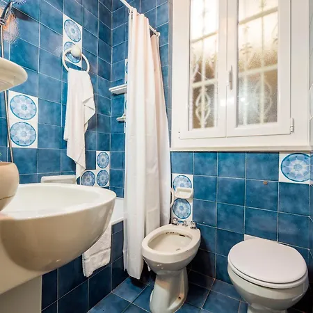 Casaviva - Bright Seaview With Parking In *
